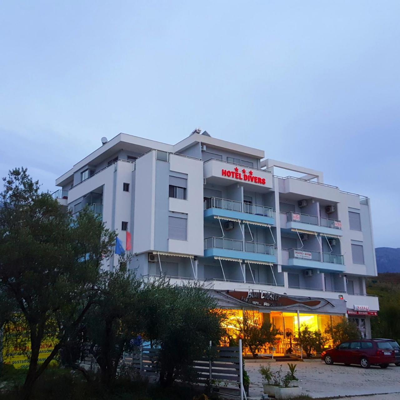 Hotel Divers Vlore Exterior photo